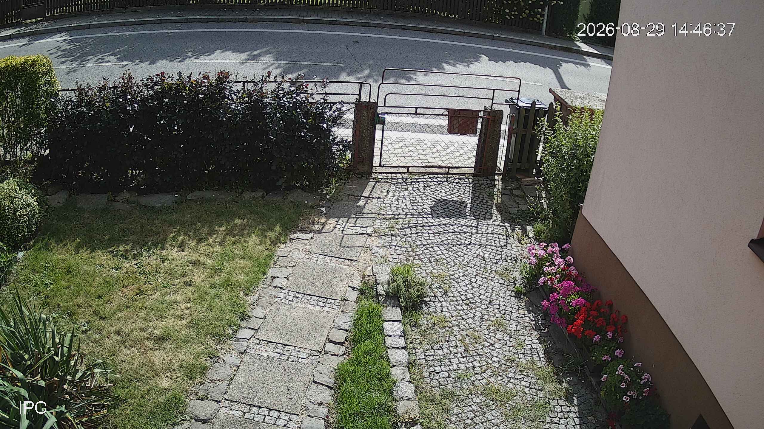 Capture